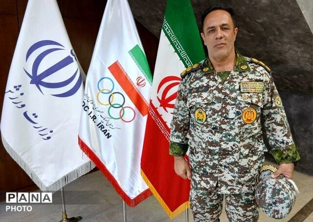 لباس سربازی وطن سالانه برتن 200 قهرمان ورزشی در پدافند هوایی ارتش/ برگزاری المپیادها، ابتکار آموزش و پرورش در بحث کشف نوابغ ورزش
