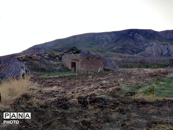 درهٔ پرستو ها در شهر نیشابور