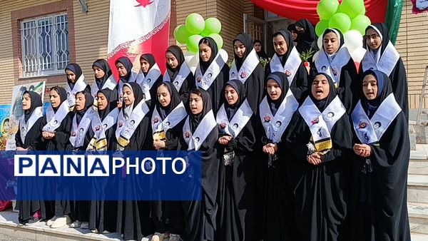 آوای وفاداری نسل جدید؛ سرود دانش‌آموزان شهید بهمنی خلیل آباد در دهه فجر