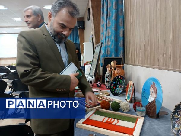 آیین نواختن زنگ پژوهش در مشهد 