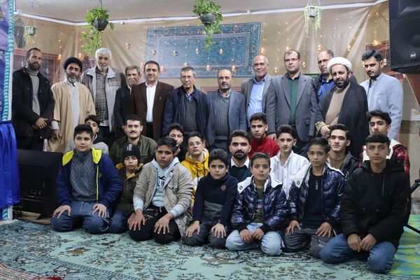 هفتمین محفل قرآنی «رواق» با محوریت ترویج جلسات خانگی قرآنی در شهرستان فلارد