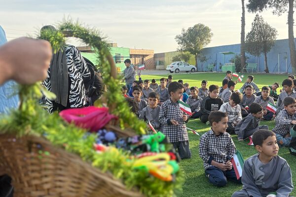 گرامیداشت روز دانش‌آموز در مدرسه روستایی  شهید بهنام محمدی