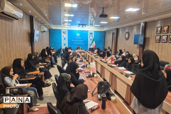 کارگاه فن بیان و اجرا در بهارستان دو