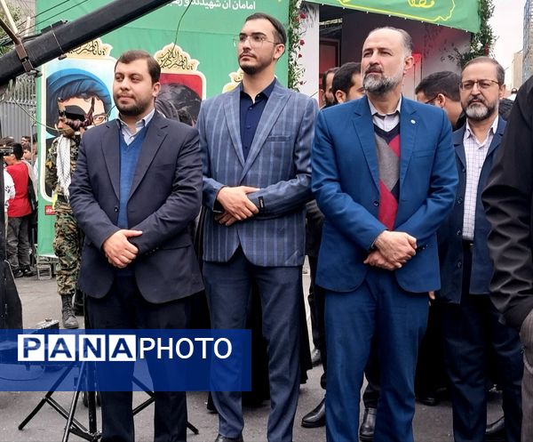 حضور بی‌نظیر دانش‌آموزان پایتخت در یوم الله 13 آبان