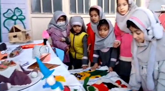 دبستان چراغی۲، میزبان نمایشگاه دست ساخته‌ها و هنرهای آوایی