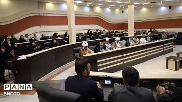 طنین عطر قرآن در سازمان جهاد کشاورزی چهارمحال و بختیاری 