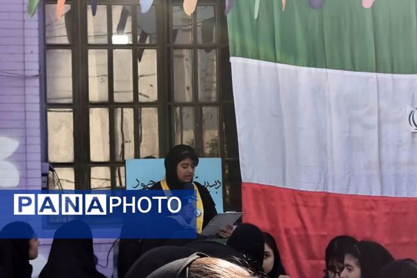 گرامیداشت ایام الله دهه فجر در دبیرستان رضوی شیراز