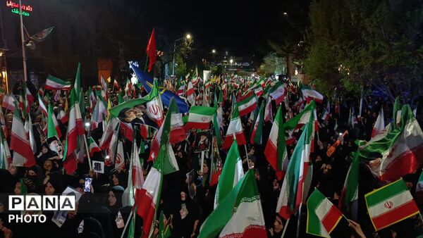 مراسم تشیع پیکر مطهر شهید رضا روزگرد