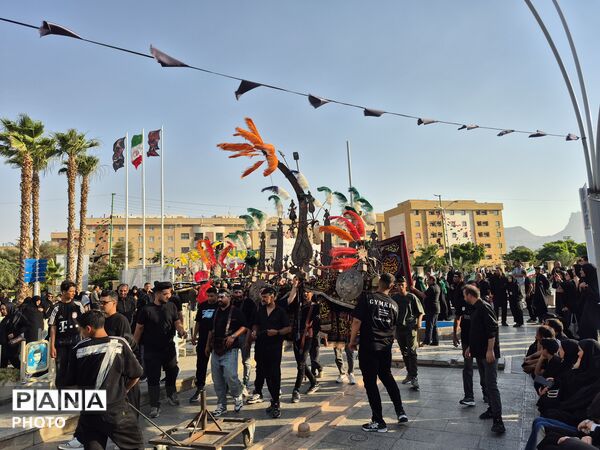 گلستان شهدا میزبان کاروان تاسوعای حسینی شد
