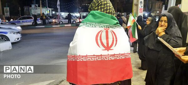 تشییع باشکوه شهید محمد مولوی و مردمی که میدان را خالی نکردند