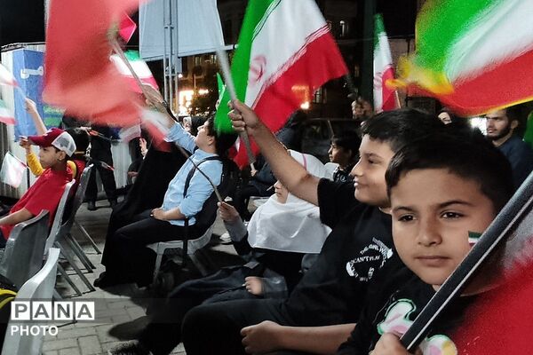 سوگواره چهلمین روز شهادت دانش آموزان ناحیه دو شهرری و مدرسه شجره طیبه در میدان نماز شهرری 