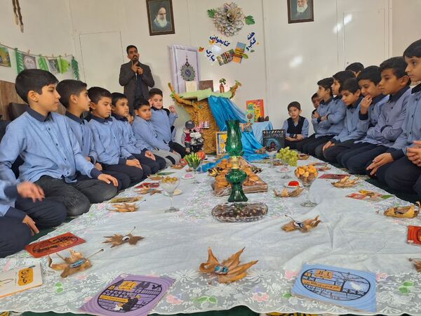 جشن کتابنوش در ناحیه۶ مشهد