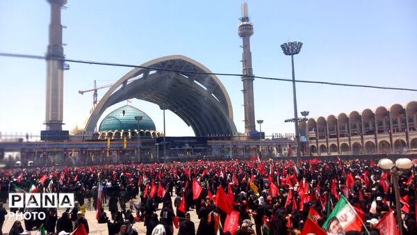 وداع با رهبر شهید در مصلای تهران