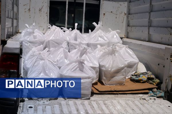  پخش 8600 غذای گرم با همت مرکز نیکوکاری شهید مهدی باکری و موسسه نذرواره در تبریز