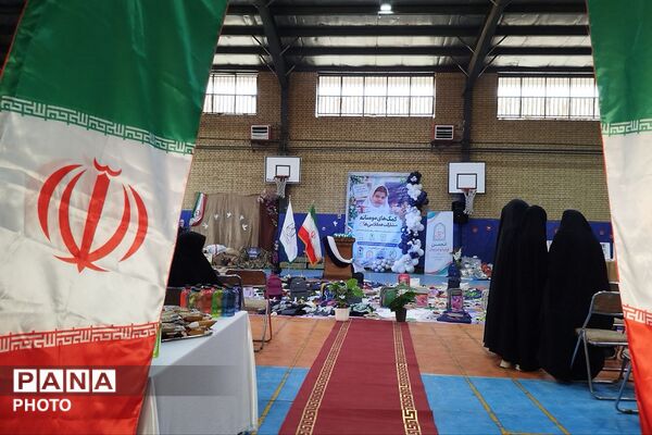 رزمایش کمک‌های مومنانه و طرح همکلاسی مهربان در ناحیه دو شهرری