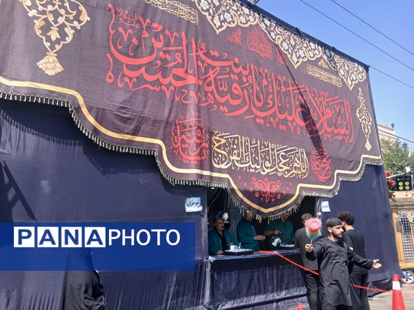 حال و هوای مشهدالرضا در روز عاشورای حسینی