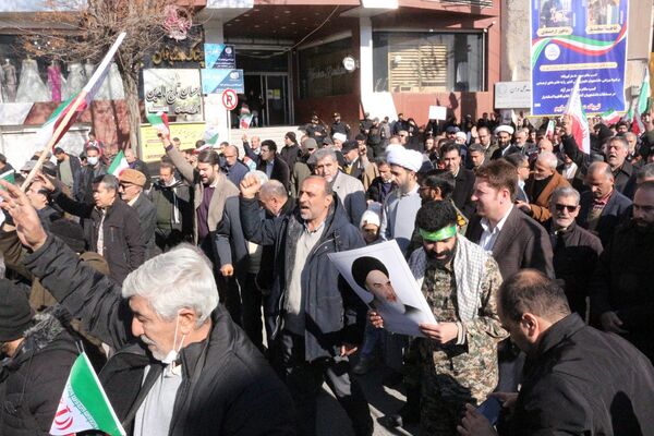 راهپیمایی محکومیت اقدامات تروریستی آمریکا و رژیم صهیونیستی در شهرستان فیروزکوه