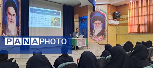 طرح فرهنگی آموزشی معلم زمینه ساز در منطقه زرین آباد 