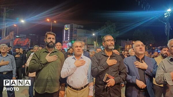 شکوه صدوبیست شب مقاومت مردم کوهدشت در میدان امام خمینی (ره)