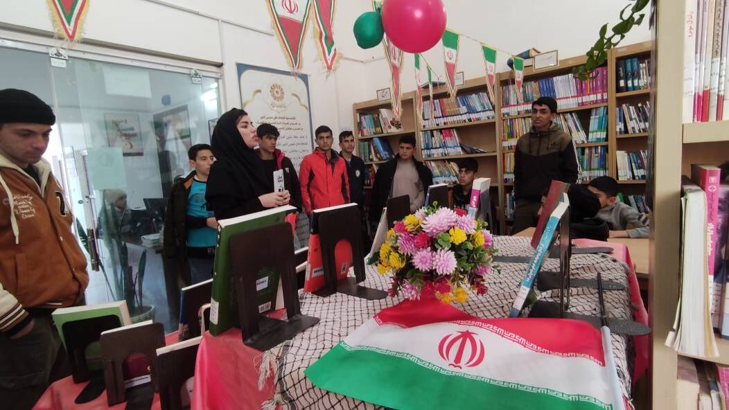 برنامه‌های گرامیداشت دهه فجر در کتابخانه عارف بجنوردی