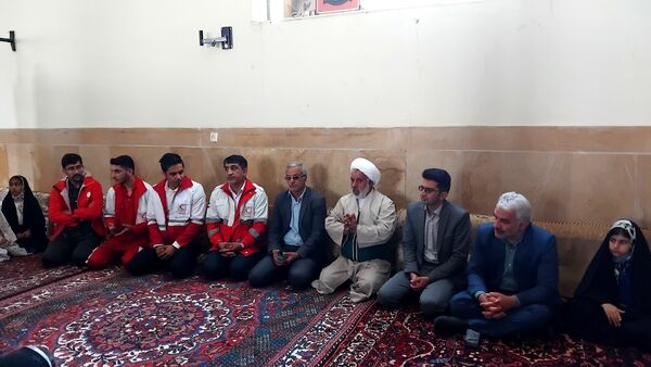 میز خدمت مسئولان در نماز جمعه شهر وردنجان