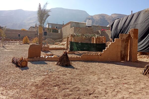 اجرای تعزیه شهادت حضرت زهرا (س) در روستای ظفرآباد شیراز