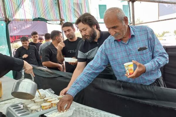 فعالیت موکب طریق الحسین در اسلام آباد غرب 