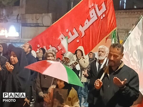 تجمع بزرگ مردم ولایت مدار در مقابل مسجد جامع  نیشابور