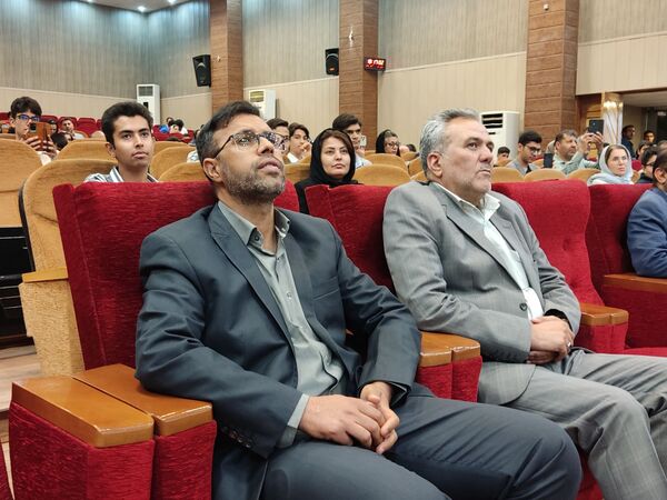 جشن ستارگان دبیرستان هیأت امنایی توحید دوره اول