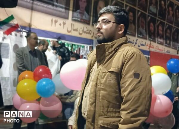حضور دشمن شکن دختران با صلابت سنندج در شب میلاد حضرت معصومه (س)