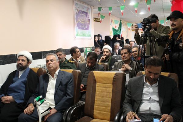 افتتاح دبستان شش کلاسه جانباز حاج عباس علی مجدی در فاروج 