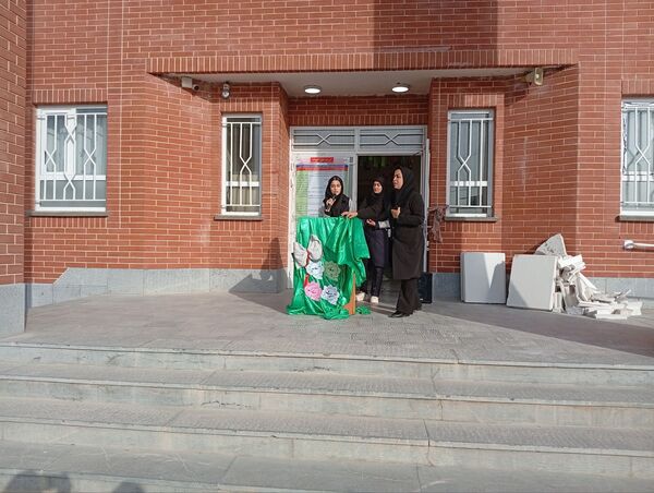 مراسم زنگ مهر در دبیرستان مشکات