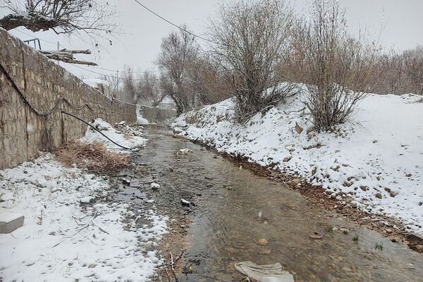 یک قدم مانده به زمستان طبیعت شهر بار کاملاً زمستانی شد