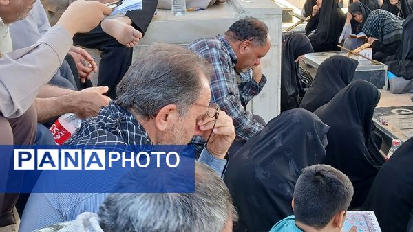 خادمی بی‌ریا نخبگان اصفهانی در یادمان سیرانبند نقطه صفر مرزی