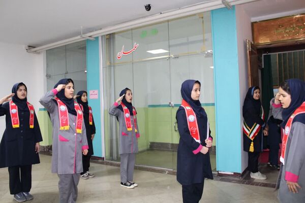 گرامیداشت دهه کرامت و بیست و ششمین سالروز تاسیس سازمان دانش‌آموزی، در منطقه ۱۰