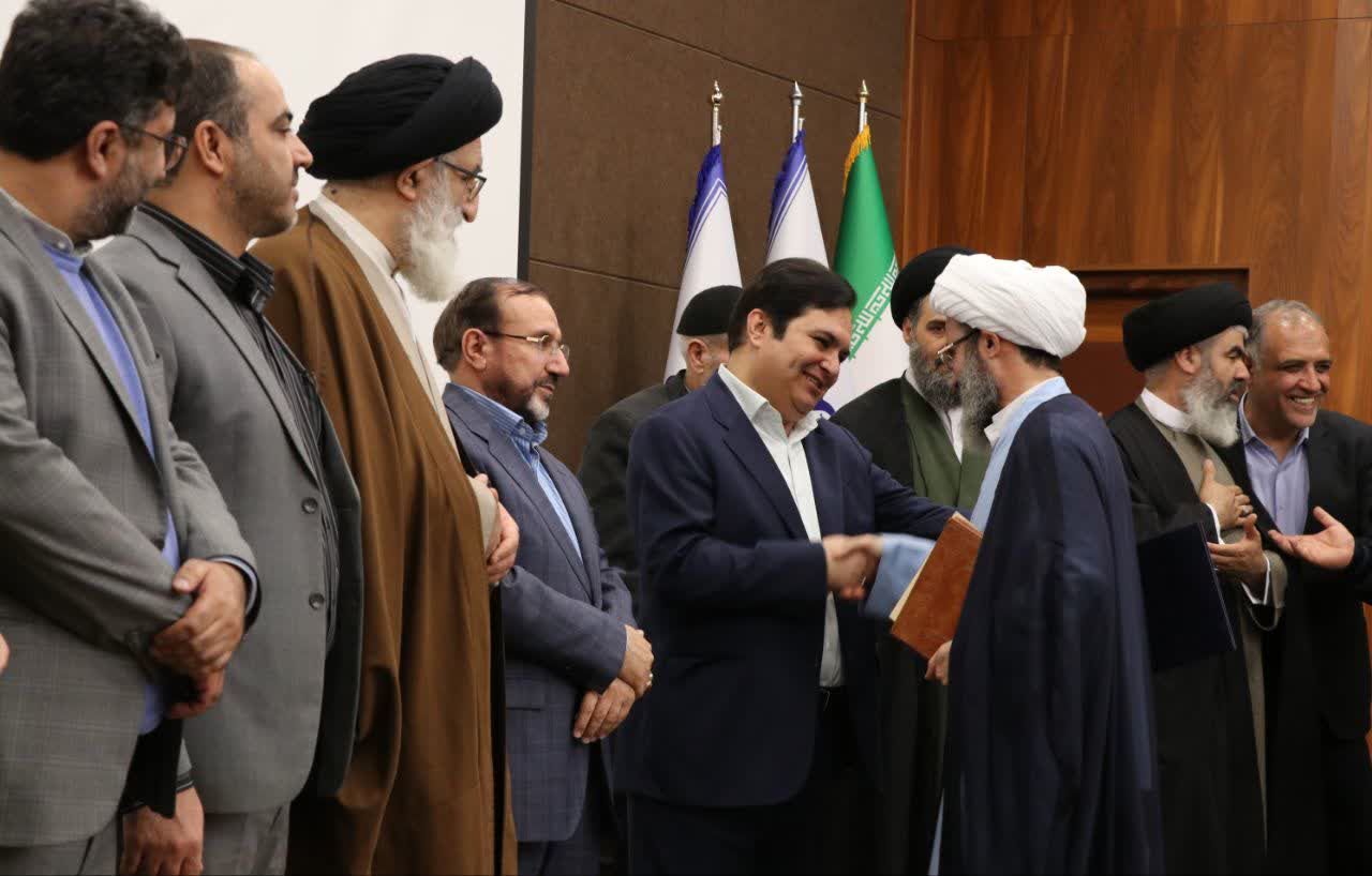 آیین تکریم و معارفه امام جمعه شهرستان نظرآباد