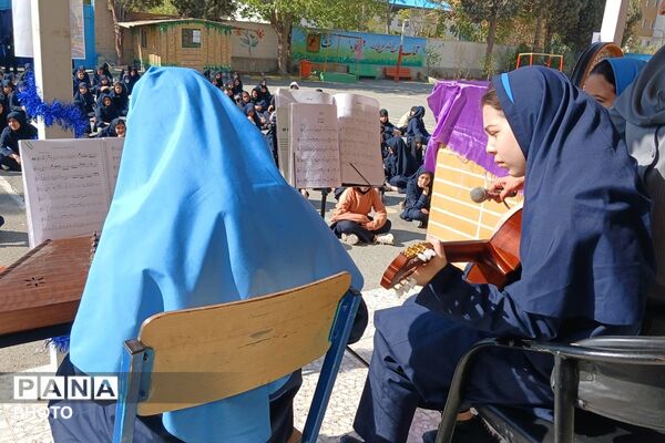  جشنواره »هر دانش آموز یک مهارت» در آموزشگاه شهید بهزاد کاشفی ملارد 