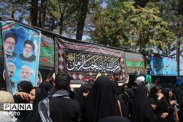 فعالیت موکب فرهنگی مسجد قدس در پیاده روی دلدادگان اربعین حسینی
