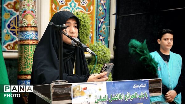 اجتماع فرهنگیان به مناسبت چهلمین شب از شهادت رهبر در نیشابور