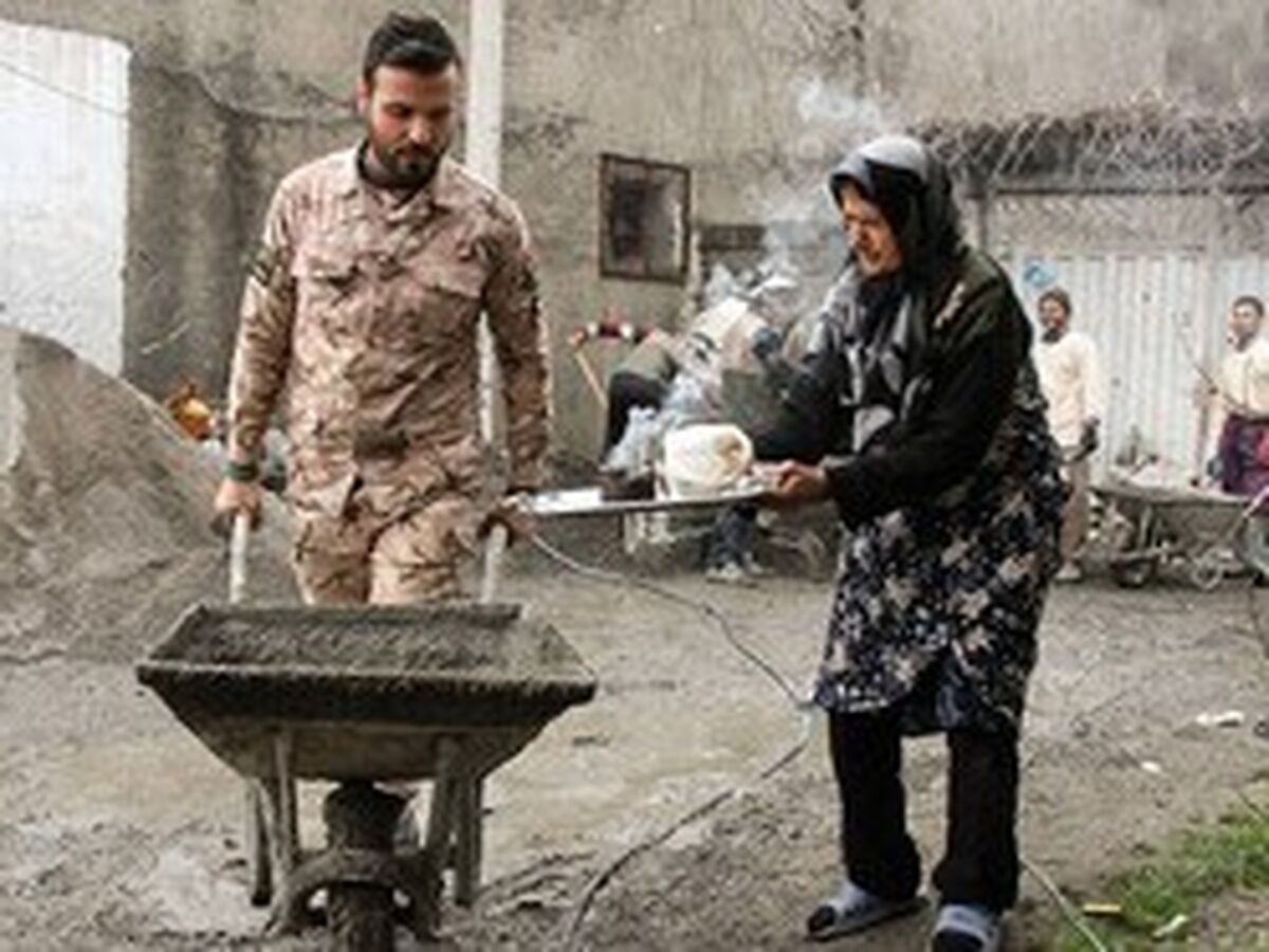 از ظرفیت بسیج در حل مشکلات و‌ معضلات اجتماعی جامعه استفاده شود 