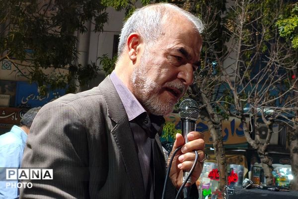 قرار شبانه مردم نسیم شهری در بهارستان دو