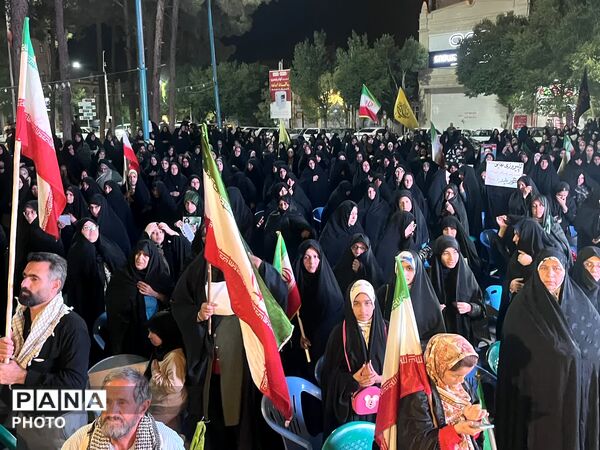 هشتاد و هفتمین اجتماع بزرگ مردم شهرستان ابرکوه