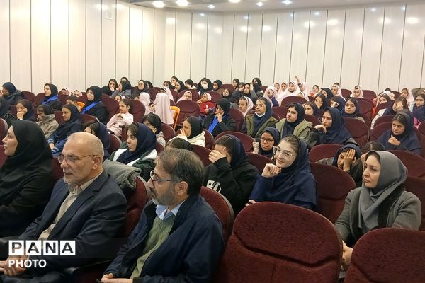 افتتاحیه بازارچه هنری کانون سردار سلیمانی رودهن