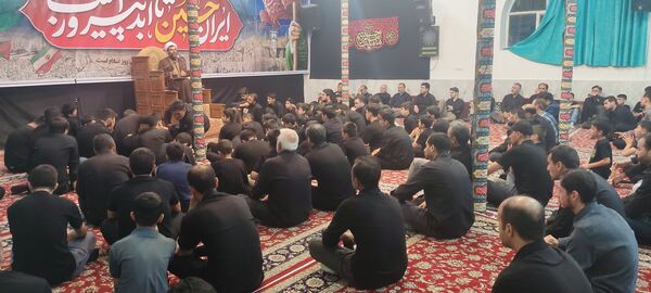 سوگواری شب چهارم محرم در مسجد امام حسین(ع) اسفراین 