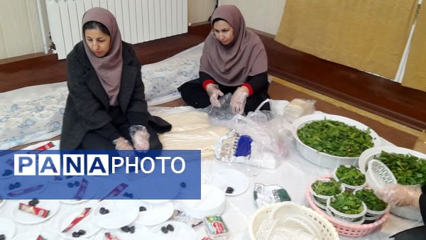 افطاری در دبیرستان صفورا ۲ ناحیه هفت مشهد