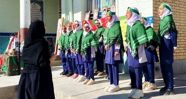 ساعاتی ماندگار به یاد شهدا
