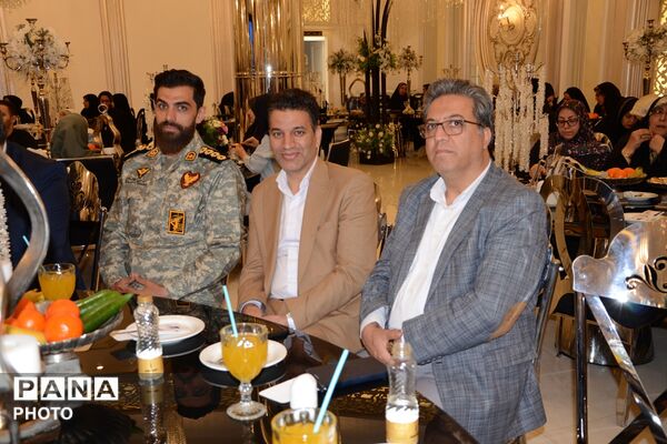 مراسم بزرگداشت و تکریم مقام و منزلت معلمان چهاردانگه