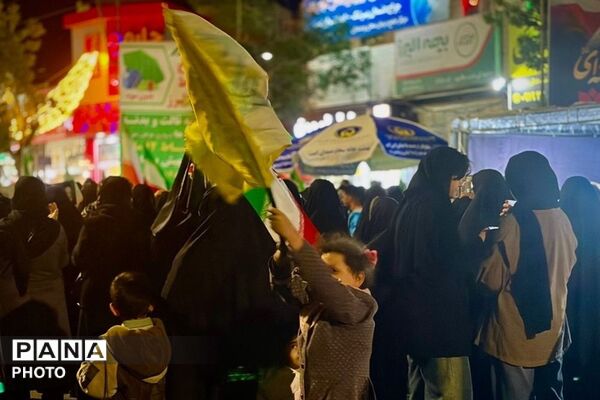 رهبری مقتدر، مردم متحد؛ جلوه ای از همبستگی ملی 