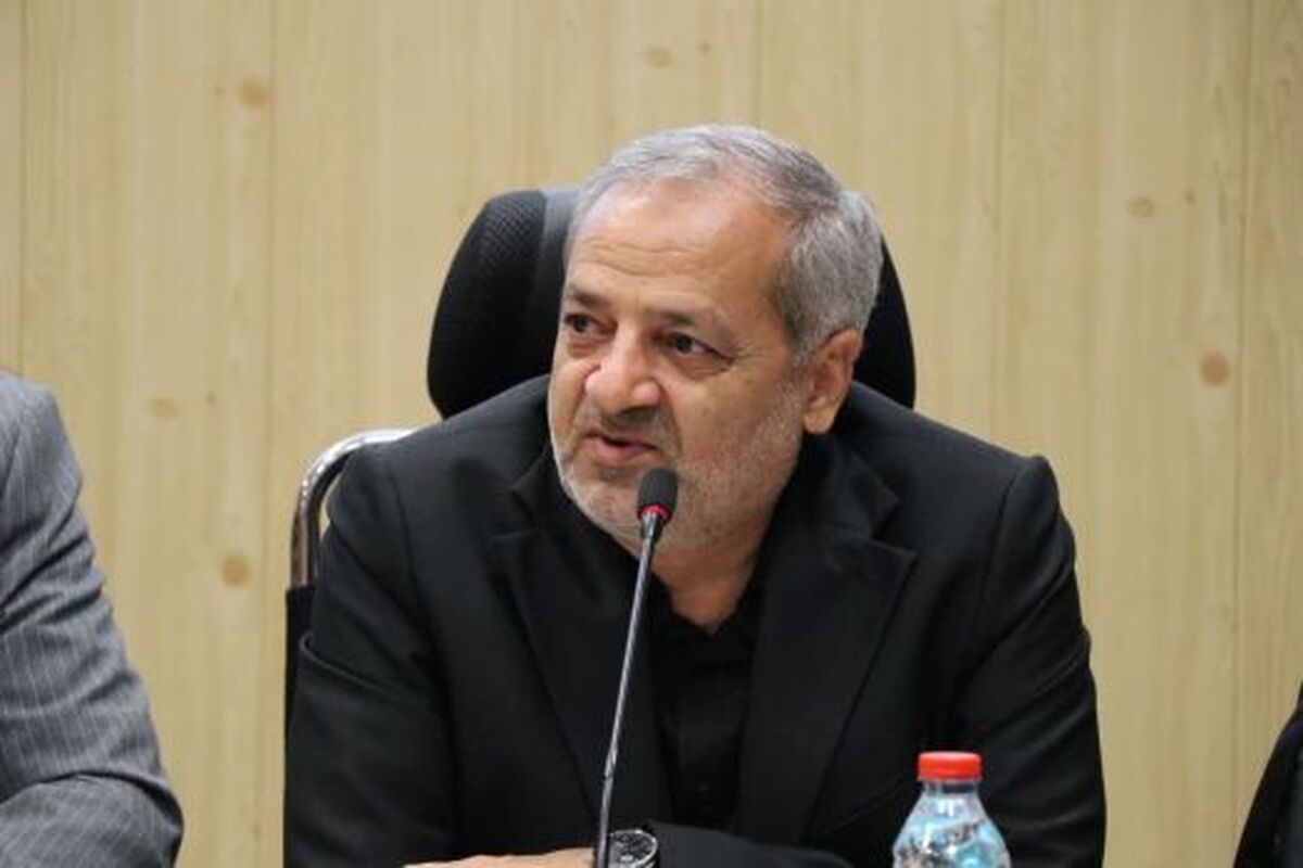 پیشگیری از آسیب‌های اجتماعی در میان دانش‌آموزان اولویت تمام مدیران و معلمان باشد