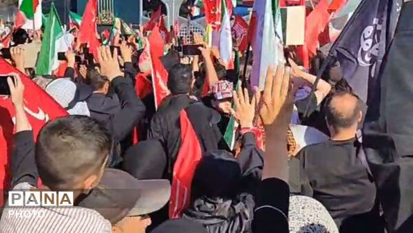 وداعِ باشکوه در مشهد؛ آخرین سفرِ رهبر شهید